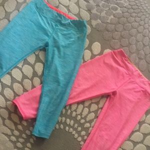 2 pairs of athletic leggings